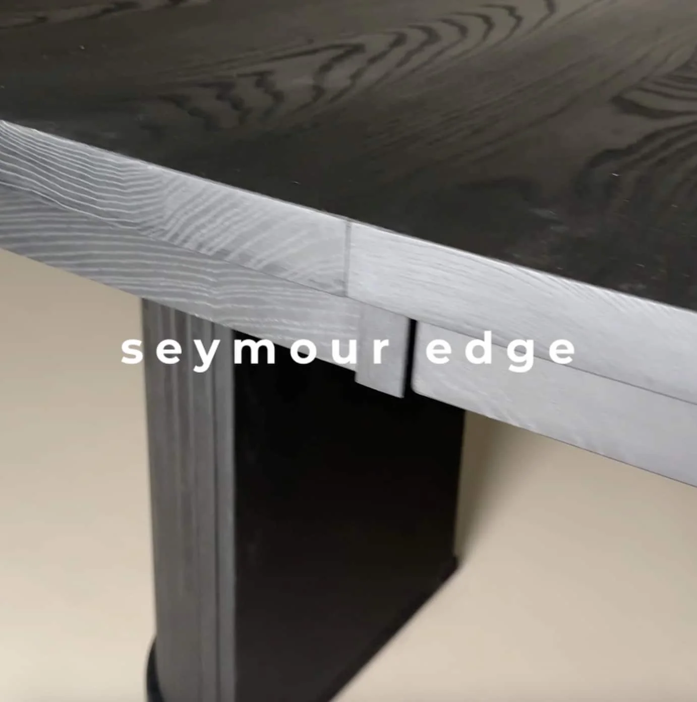 Yoho Round Extendable Pedestal Table - Image 8