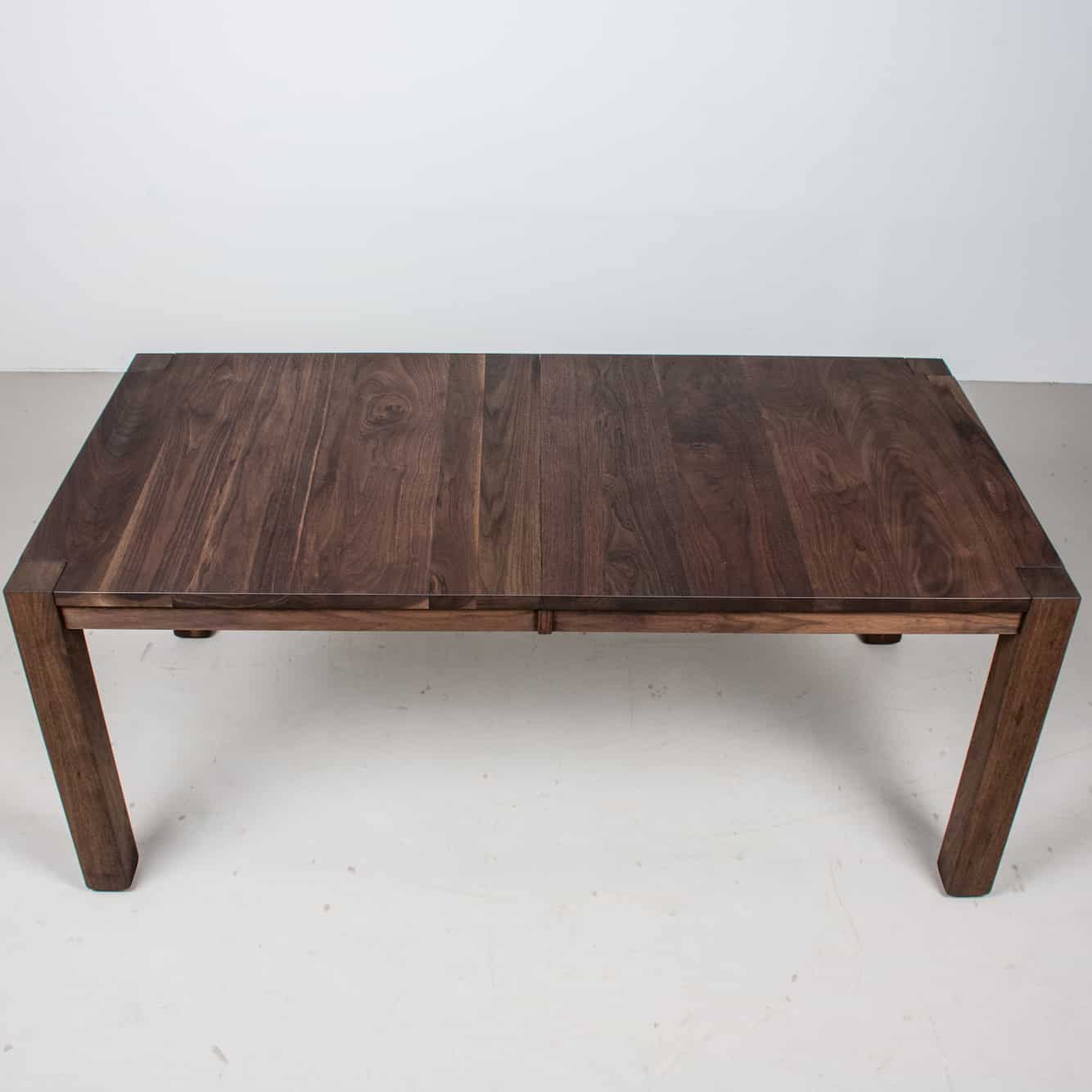 Beaumont Modern Extendable Table - Image 5