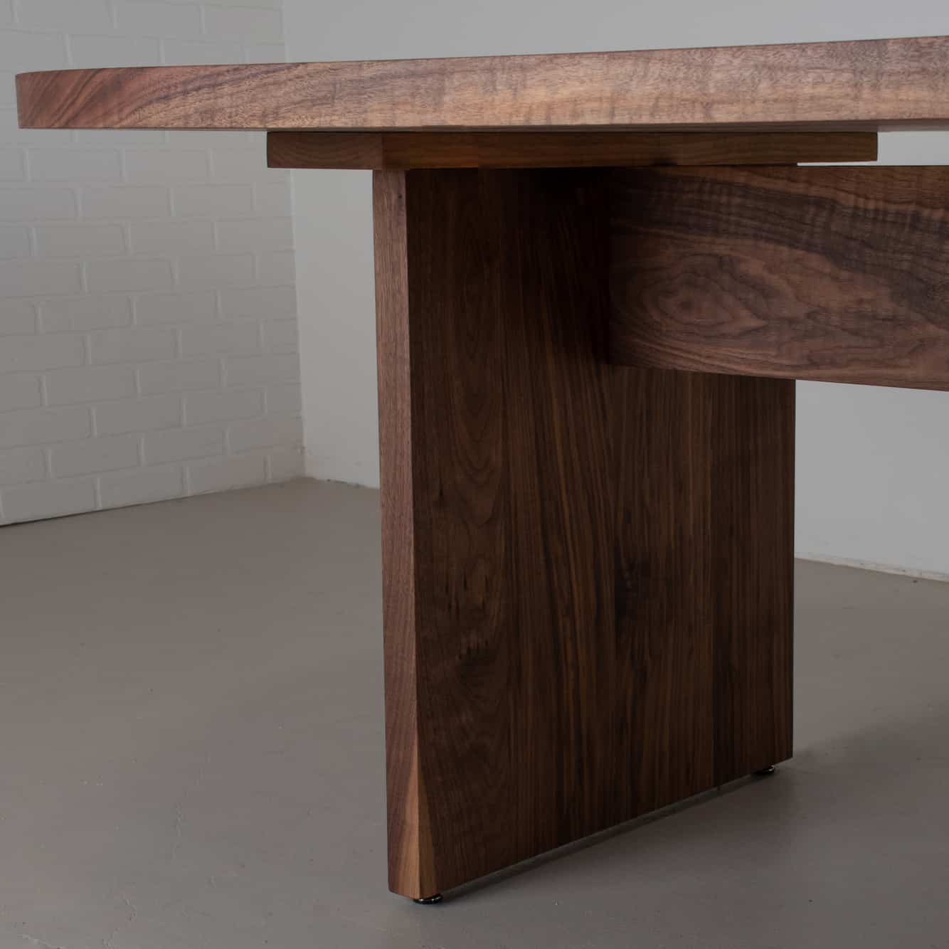 Voyager Oval Trestle Table - Image 6